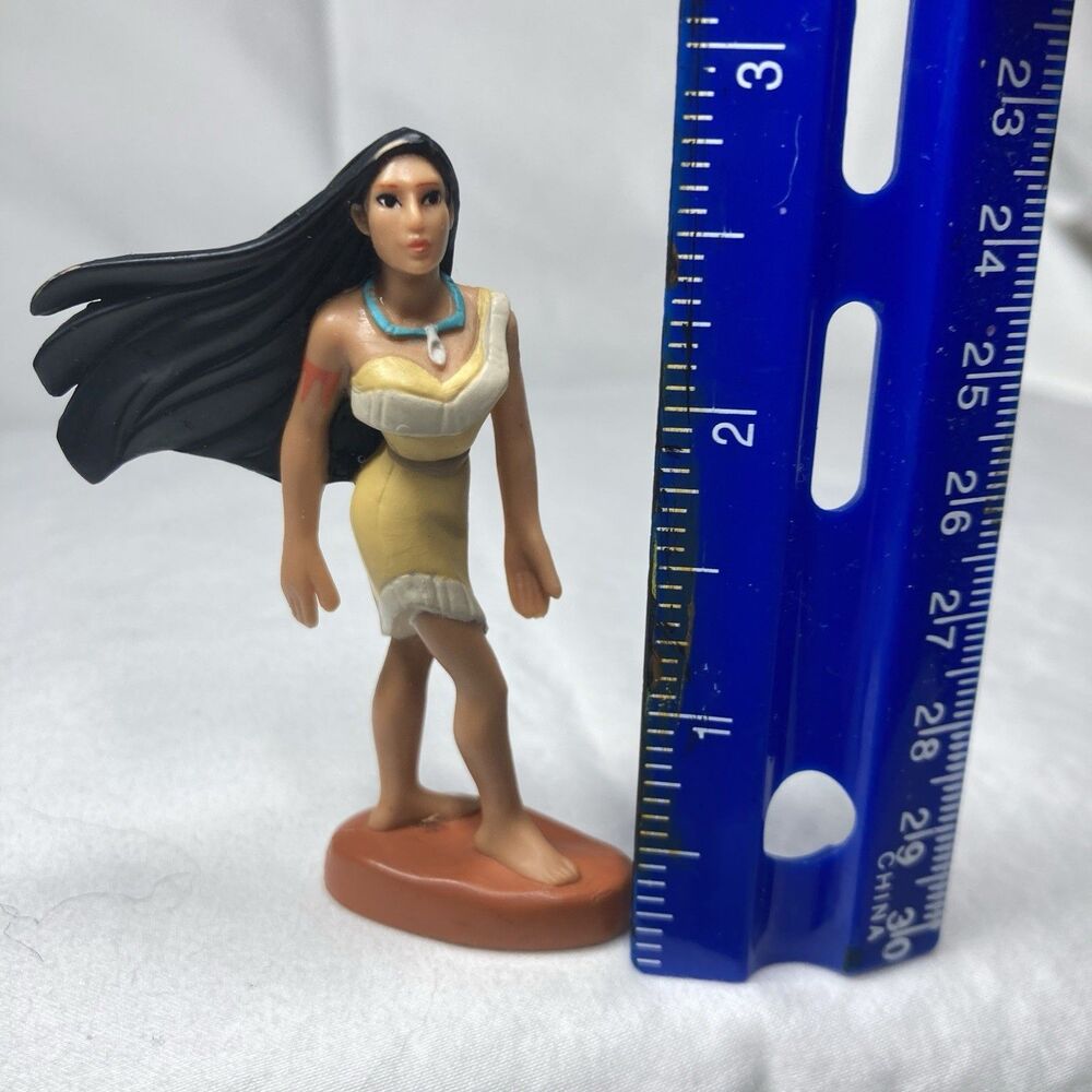 Disney Princess Pocahontas 3" Tall PVC Figurine Toy/Topper on base Collectable - Picture 8 of 8